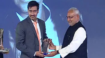 Video : NDTV's Actor of the Year - Male: Ajay Devgn