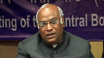 Your PF deposits to earn you 9.5% interest