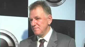 Daimler debuts new brand Bharat Benz for India