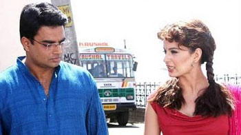 Review: Madhavan impresses in Tanu Weds Manu