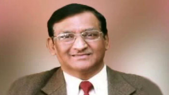 CBI arrests NALCO chief, wife for taking bribe