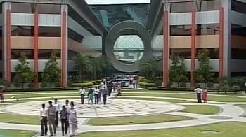 IT industry asks FM to continue with tax holiday