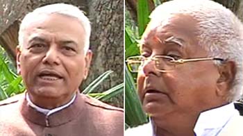 Yashwant, Lalu react to Budget 2011