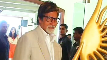 IIFA voting kicks off without Big B