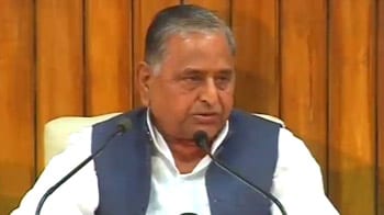 Video : Mulayam: No threat to govt at Centre