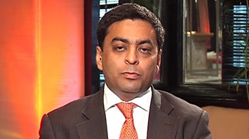 'Indian employees to see 12.9% salary hike in 2011'