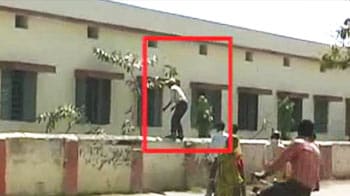 Video : In Bihar, police help students cheat in exam