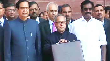 Mumbai likely to miss tax collection target