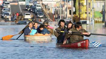 Video : Japan begins evacuation drive