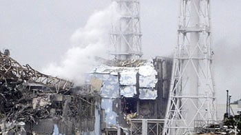 Video : Japan's nuclear plant abandoned after blast, fire