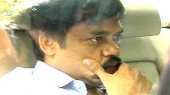 Video : Raja's business associate Sadiq Batcha commits suicide