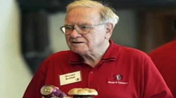 Video : Want a free lunch with Warren Buffett?