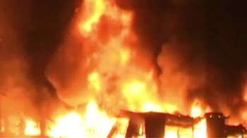 मुंबई की कैमिकल फैक्टरी में आग