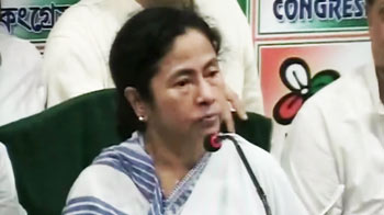 Video : Bengal deal: Trinamool to contest 229 seats, Congress 65