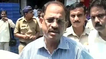 लोगों ने दबोचा भाग रहे गुर्गे को