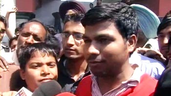 मोहाली में टिकट को लेकर हंगामा