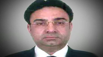 CPM, Trinamool spar over MP caught with cash CPM, Trinamool spar over MP caught with cash