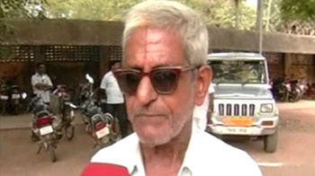 Karunanidhi, Traffic Ramaswamy and 2G shadow