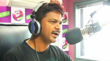 रेडियो पर इंसाफ की गुजारिश