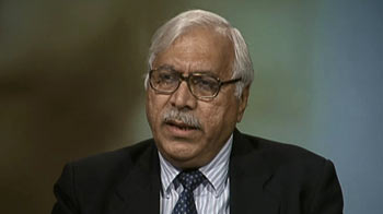 Curb role of money in elections: CEC