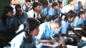 Video : A school with just one teacher