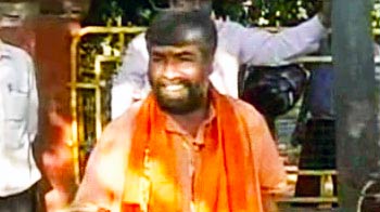 गाने के साथ टीम की हौसलाअफजाई