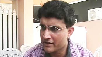 Video : Ganguly's straight drive on poll pitch