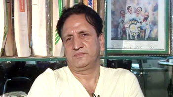 कादिर की दुआ, शतक बनाएं सचिन... कादिर की दुआ, शतक बनाएं सचिन...