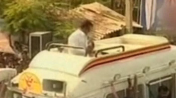 DMDK chief Vijayakanth assaults party worker