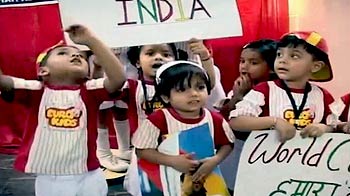 Videos : बच्चों ने दी धोनी को शुभकामनाएं