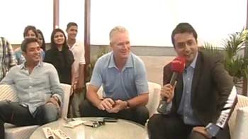 Video : Aamchee Mumbai, We Hope
