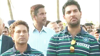 टीम इंडिया की राष्ट्रपति के साथ दावत... टीम इंडिया की राष्ट्रपति के साथ दावत...