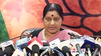 Rahul forgot about Karunanidhi's age: Sushma