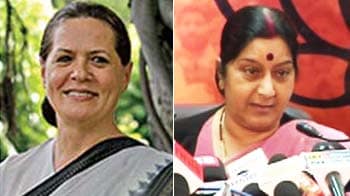 Sonia doesn't apply her mind, says Sushma