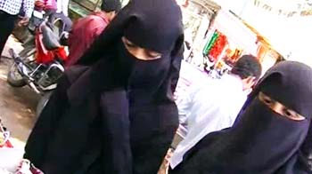 Burkhe Wali Xxx Bf Videos - France burqa ban: Indian Muslims worried