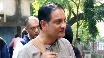 बिनायक सेन देशद्रोही नहीं : सुप्रीम कोर्ट