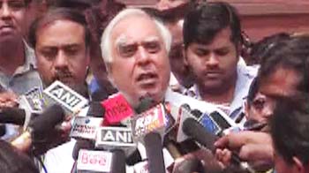 Video : Sibal: First meeting of Lokpal panel fruitful; next on May 2