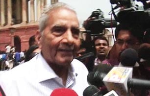 Video : CD controversy a smear campaign: Shanti Bhushan