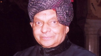 Jaipur Maharaja dies, 12-yr-old is successor