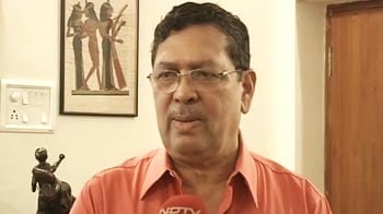 Video : Justice Santosh Hegde to continue as Lokpal Bill committee member