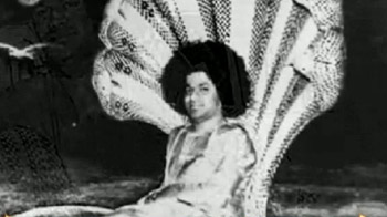 साईं ने किए समाजसेवा के काम