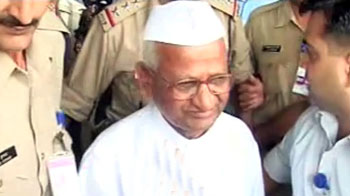 Anna convinces Hegde to stay on