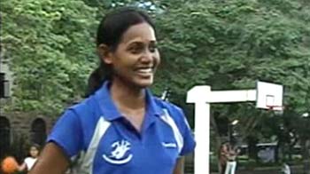 Dunking hard and dreaming big Dunking hard and dreaming big