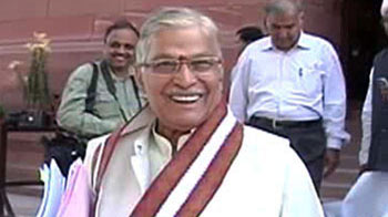 जोशी सौंपेंगे पीएसी की रिपोर्ट