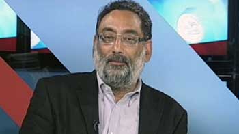 Video : RBI behind the curve in tackling inflation: Economists