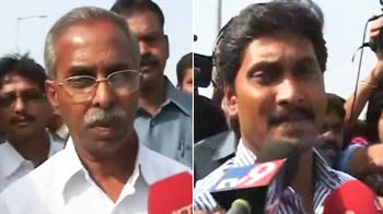 Video : Kadapa by-poll: Jagan vs Congress