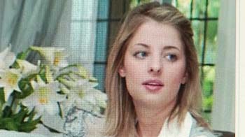 IPL cheerleader sacked for blogging about cricketers