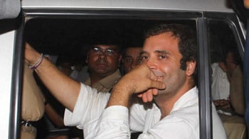 Video : Rahul Gandhi arrested by UP Police