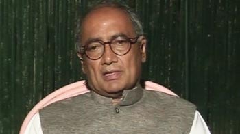 Jagan a worry for Congress, says Digvijaya
