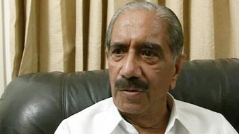 धवन की राहुल गांधी को नसीहत धवन की राहुल गांधी को नसीहत